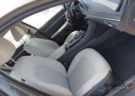 2023 Hyundai Sonata Hybrid Sel z USA, uszkodzony, nr VIN KMHL34JJ8PA053953